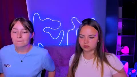 Yourhailey online show from August 17, 2:22 pm