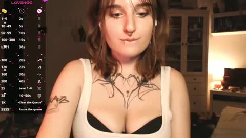 hanna online show from July 28, 8:26 pm