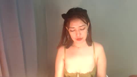yourhotyash_ online show from June 10, 5:09 pm