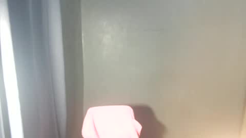 yourhotyash_ online show from June 21, 5:25 pm