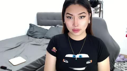 tifanny online show from August 17, 4:17 am