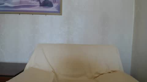 lANA online show from September 9, 7:05 am
