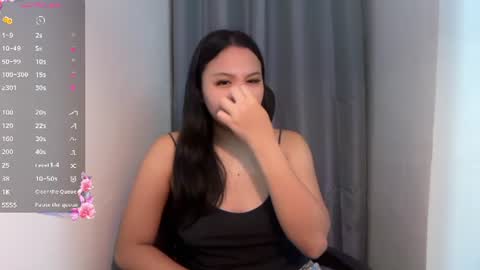 yournaughty_leigh online show from August 12, 10:12 pm