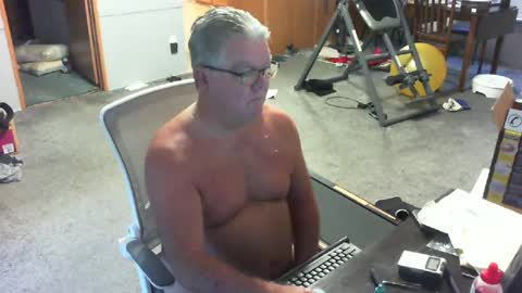 yourpoppi55 online show from June 28, 11:02 am