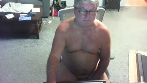 yourpoppi55 online show from July 30, 10:55 am