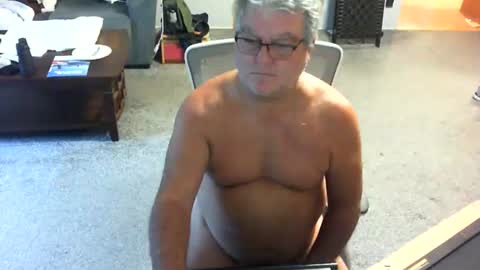 yourpoppi55 online show from August 8, 11:32 am