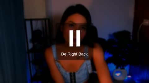 yourprettybella_ts online show from June 7, 9:09 pm