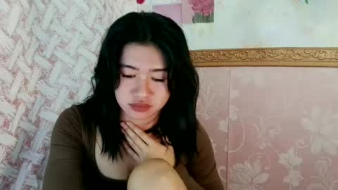 yourprettytrish online show from July 4, 7:16 pm