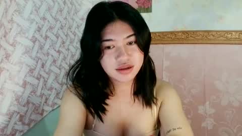 yourprettytrish online show from July 6, 10:57 pm