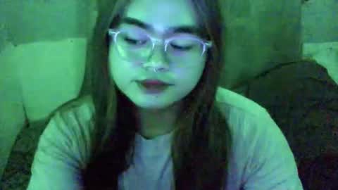 yourprincessthea online show from May 2, 10:14 pm