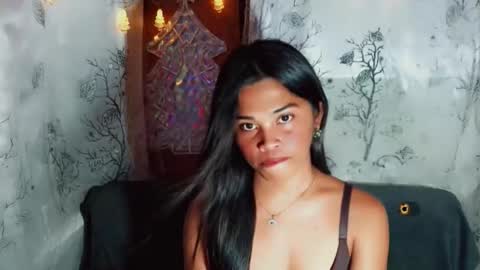queenjedaa online show from May 8, 12:29 pm