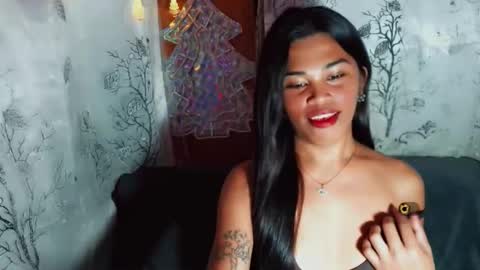 queenjedaa online show from May 8, 5:15 pm