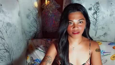 queenjedaa online show from May 19, 7:15 pm