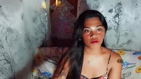 queenjedaa online show from May 19, 8:20 pm