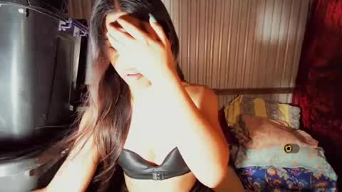queenjedaa online show from July 6, 12:30 pm