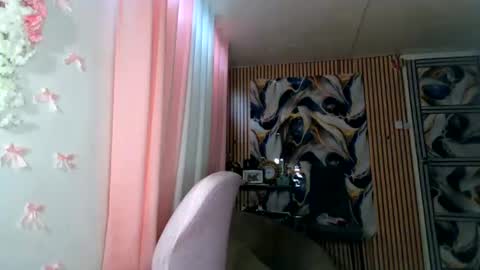 kaye online show from August 7, 6:24 am