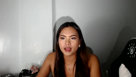 tara online show from August 12, 11:34 am