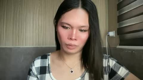 yourseductive_jem online show from August 2, 2:07 am