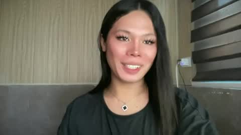 yourseductive_jem online show from August 9, 7:20 am