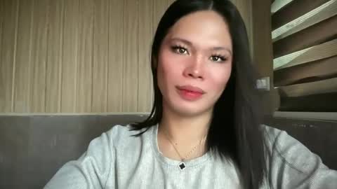yourseductive_jem online show from August 12, 12:46 am