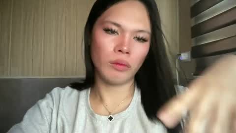 yourseductive_jem online show from August 12, 4:15 am