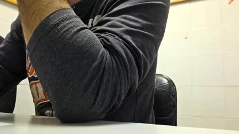 yourslave996 online show from April 6, 6:17 am
