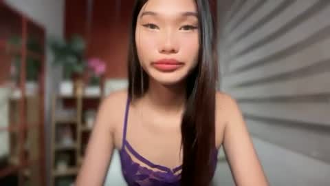 yoursluttyashxx online show from August 8, 10:54 pm