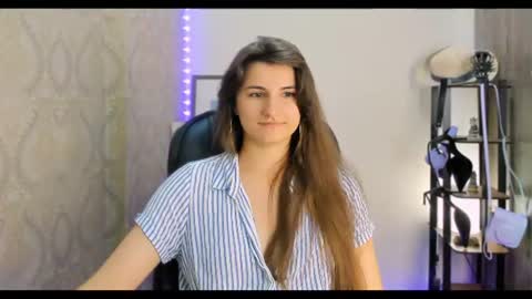 Alisson online show from August 23, 3:30 pm