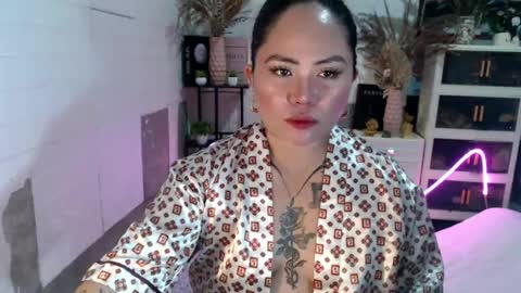 AMARA online show from August 7, 2:33 am
