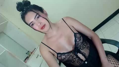 yoursweetdreamx online show from June 9, 2:12 pm