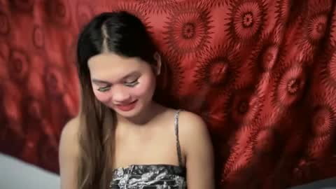 yoursweetgirl_zia online show from August 2, 9:05 am