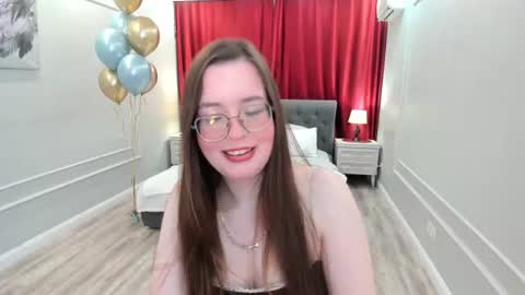 yoursweetmaddy online show from July 13, 9:20 pm