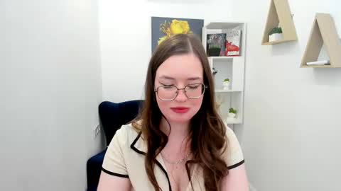 yoursweetmaddy online show from July 14, 8:53 pm