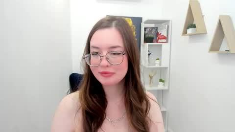 yoursweetmaddy online show from July 14, 11:05 pm