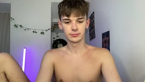 yoursweetyguy online show from July 7, 4:44 pm