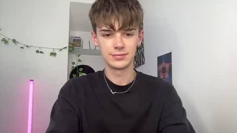 yoursweetyguy online show from July 30, 3:41 pm
