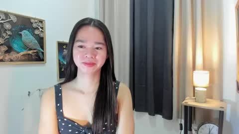 yourtinybunny online show from August 5, 10:13 am