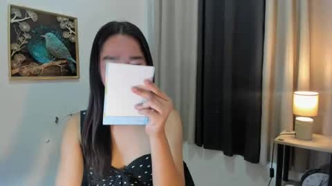 yourtinybunny online show from August 10, 2:07 pm