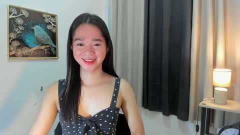 yourtinybunny online show from August 11, 12:29 pm
