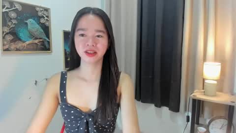 yourtinybunny online show from August 14, 10:19 am
