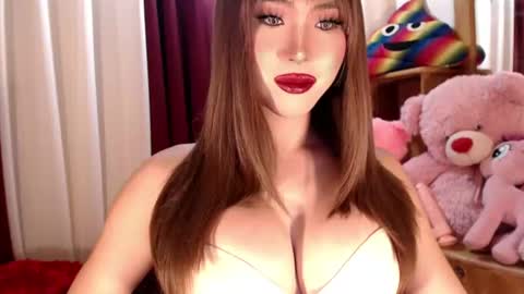yourtsfantasy29 online show from September 3, 3:09 am