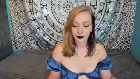 YourVenus00 -Follow my OF online show from August 9, 4:30 pm