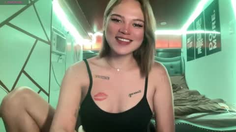ANDREA online show from August 13, 3:53 am