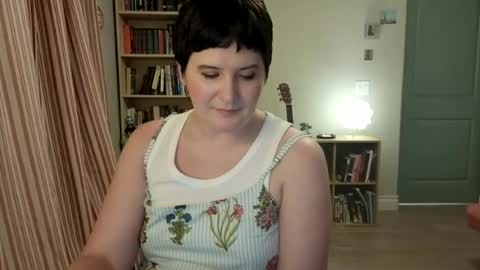 Rose Noire online show from July 16, 2:34 am
