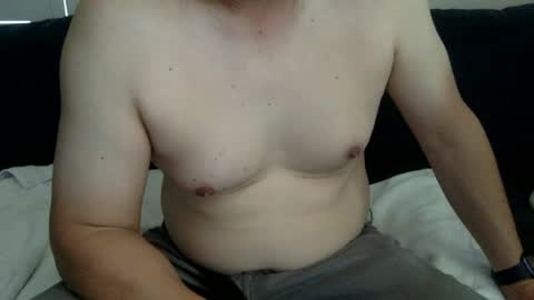 yque online show from July 4, 7:49 pm