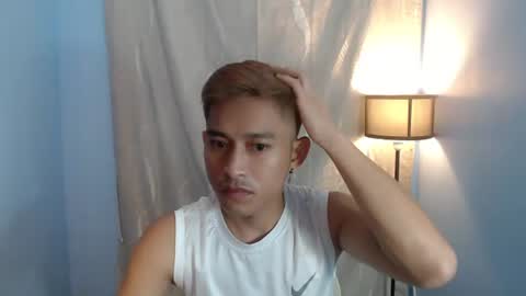 ytleo online show from August 6, 1:15 am