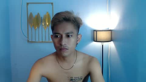 ytleo online show from August 11, 7:16 pm