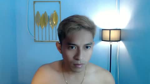 ytleo online show from August 14, 11:36 am