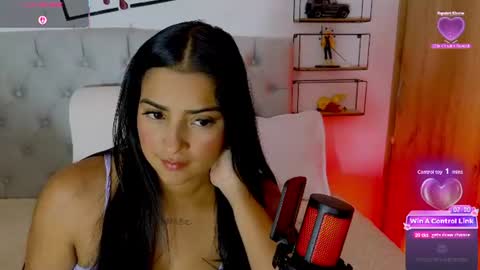 YUES online show from August 7, 3:28 am