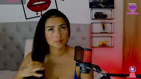 YUES online show from August 16, 2:37 am